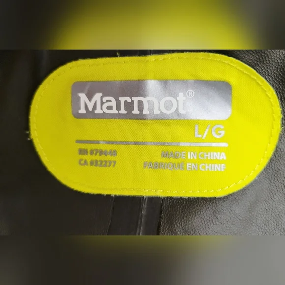 Marmot Men's Black and Yellow GORE-TEX Jacket w/Side Vents | Size Large - Picture 4 of 9